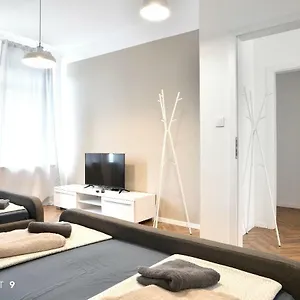  Appartement Downtown / Free Parking Slovénie